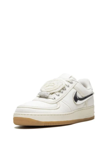 Nike - Nike Air Force 1 Low Travis Scott