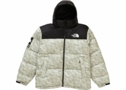 The North Face - Supreme The North Face Paper Print Nuptse Jacket Paper Print