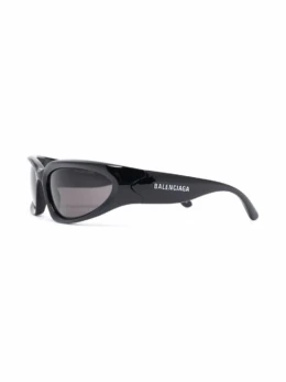 Balenciaga - Balenciaga logo-plaque sunglasses