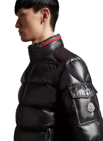 Moncler - Moncler SHORT DOWN JACKET